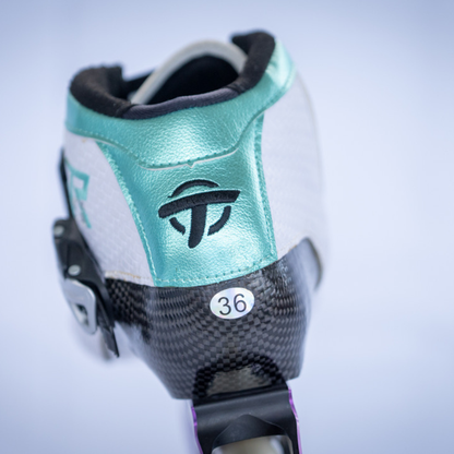 Bota Takino Junior - Color Aguamarina/Blanco
